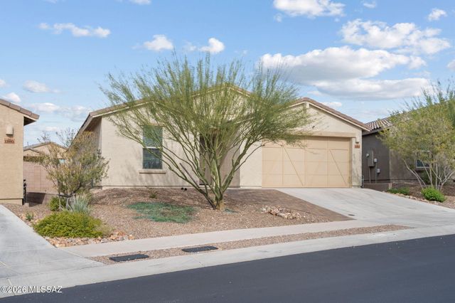 13893 E Red Oaks Drive, Vail, AZ 85641