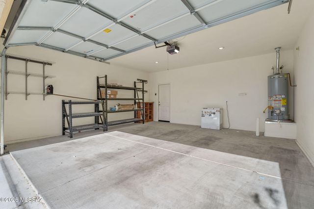 13893 E Red Oaks Drive, Vail, AZ 85641