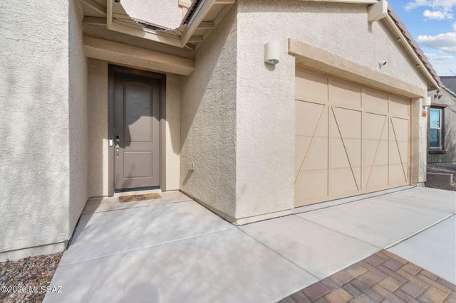 13893 E Red Oaks Drive, Vail, AZ 85641