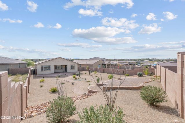 13893 E Red Oaks Drive, Vail, AZ 85641