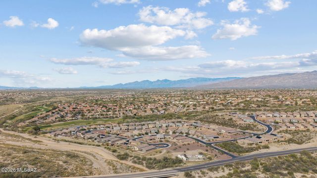 13893 E Red Oaks Drive, Vail, AZ 85641