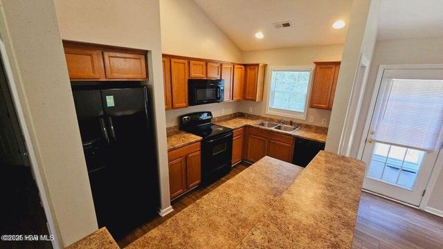122 Christy Drive, Beulaville, NC 28518