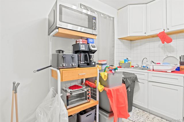 18216 141st Avenue, Springfield Gardens, NY 11413