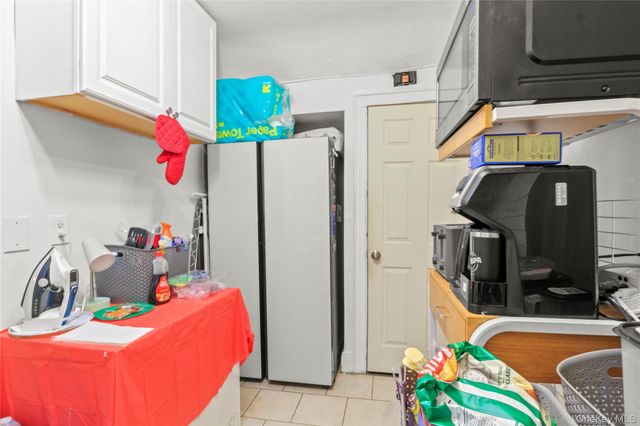 18216 141st Avenue, Springfield Gardens, NY 11413