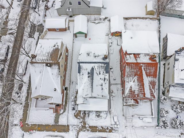 18216 141st Avenue, Springfield Gardens, NY 11413