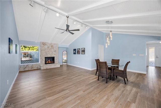 1019 Lindgren BLVD, Sanibel, FL 33957