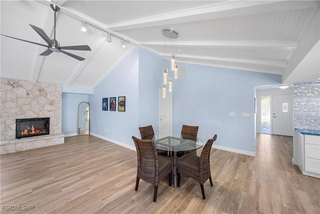 1019 Lindgren BLVD, Sanibel, FL 33957