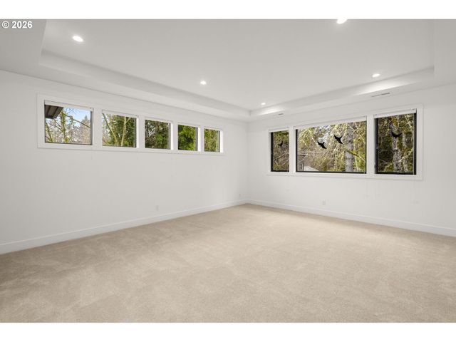 5455 CHILDS Rd, Lake Oswego, OR 97035