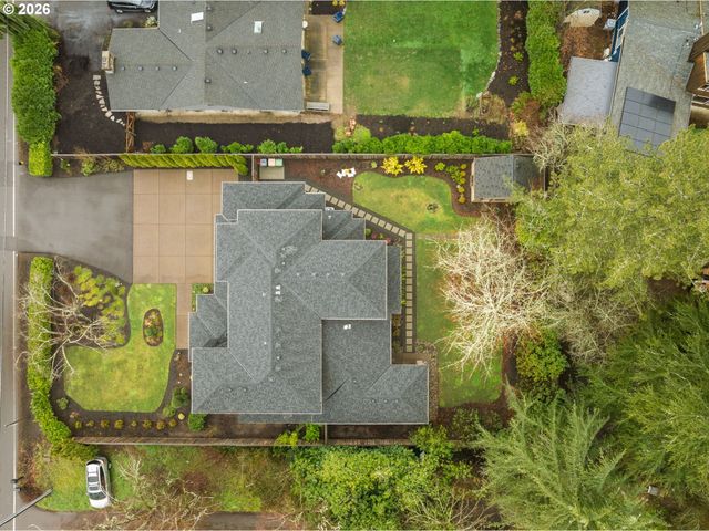 5455 CHILDS Rd, Lake Oswego, OR 97035