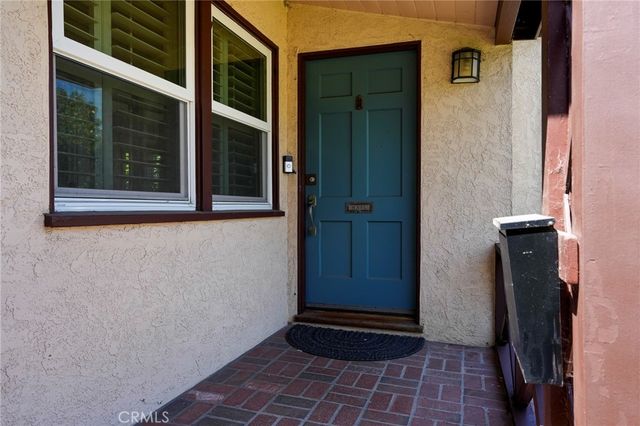 6320 W 85th Street, Los Angeles, CA 90045