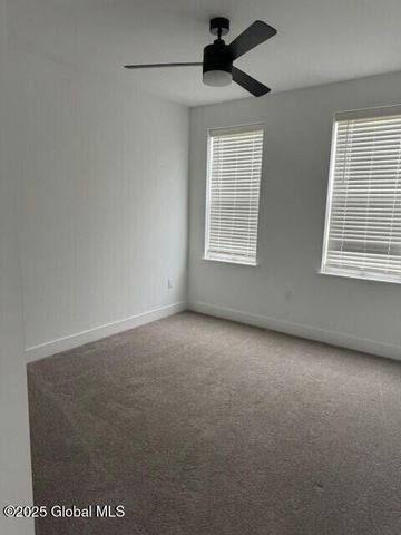 580 Columbia Turnpike 211, East Greenbush, NY 12061