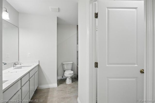 3202 Roma Court, Wixom, MI 48393