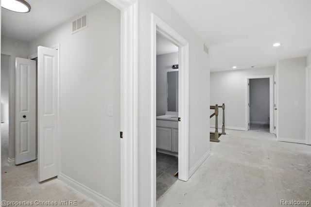 3202 Roma Court, Wixom, MI 48393