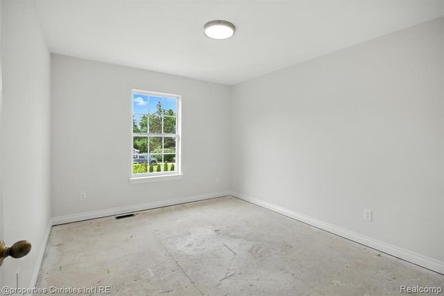 3202 Roma Court, Wixom, MI 48393