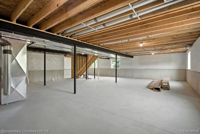 3202 Roma Court, Wixom, MI 48393