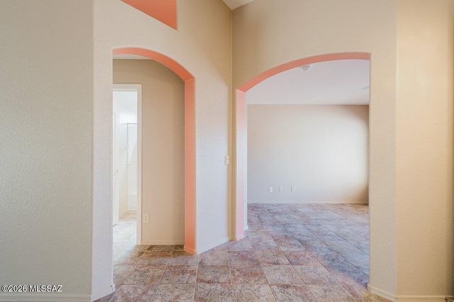 2655 E Nathan Way, Green Valley, AZ 85614