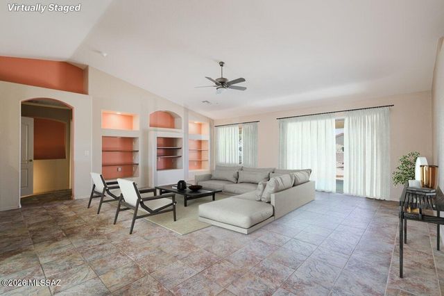 2655 E Nathan Way, Green Valley, AZ 85614