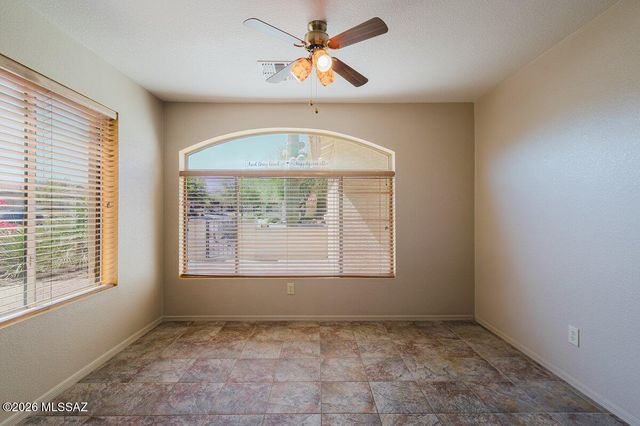 2655 E Nathan Way, Green Valley, AZ 85614
