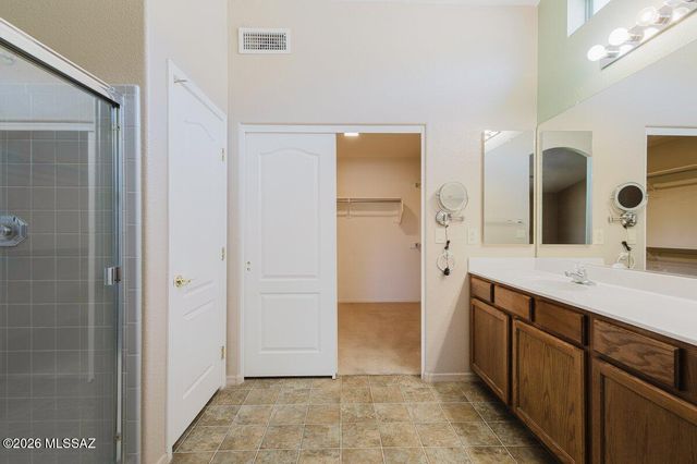 2655 E Nathan Way, Green Valley, AZ 85614