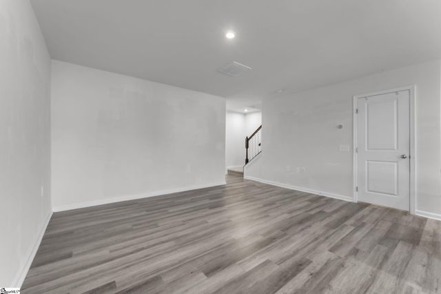 102 Englefield Drive, Fountain Inn, SC 29644