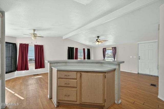 7810 W PEORIA Avenue 152, Peoria, AZ 85345