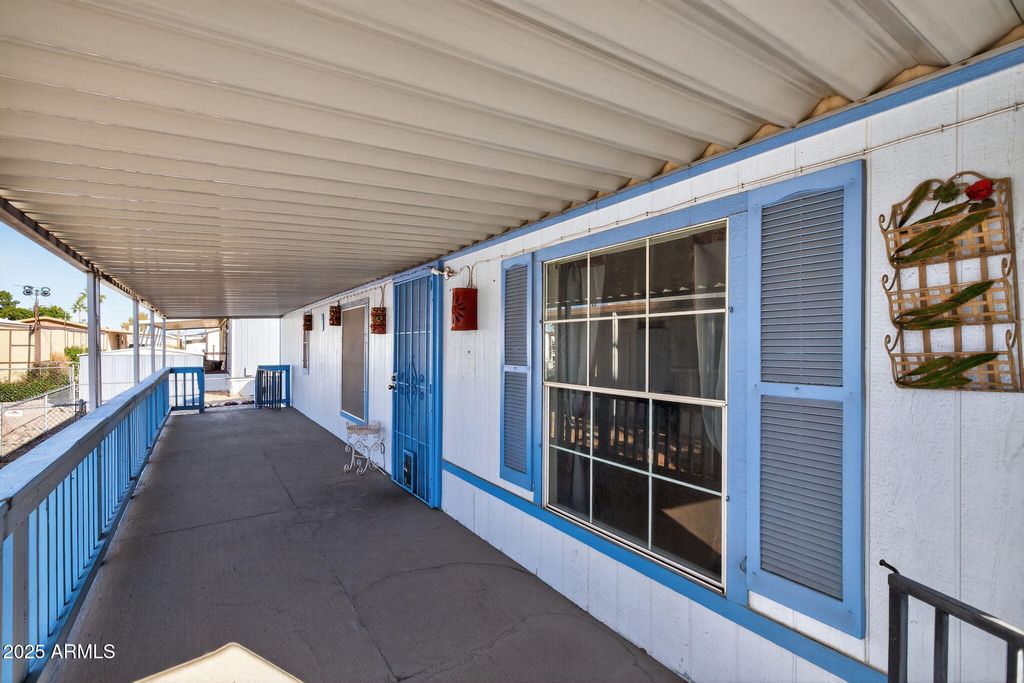 Image 9 of property listing at 7810 W PEORIA Avenue 152, Peoria, AZ 85345