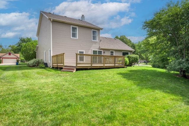 1327 Northgate Drive, Bartlett, IL 60103