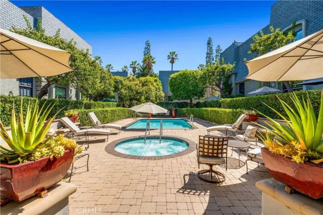 338 S Orange Grove, Pasadena, CA 91105