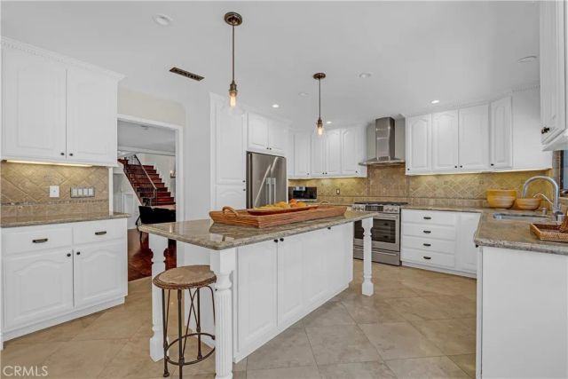 338 S Orange Grove, Pasadena, CA 91105