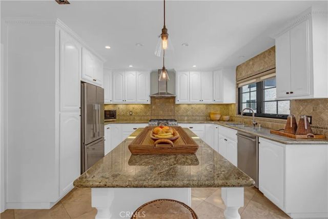 338 S Orange Grove, Pasadena, CA 91105