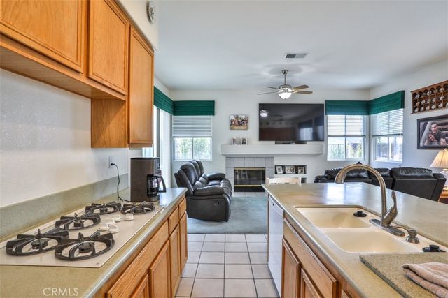 42729 Settlers, Murrieta, CA 92562