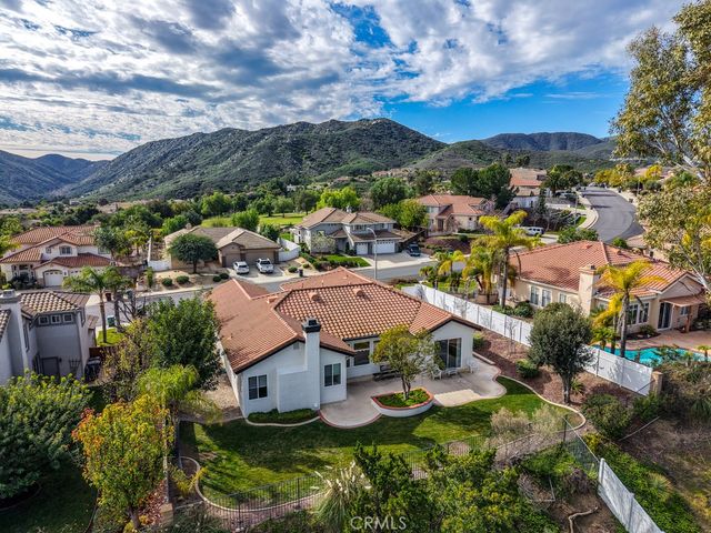 42729 Settlers, Murrieta, CA 92562