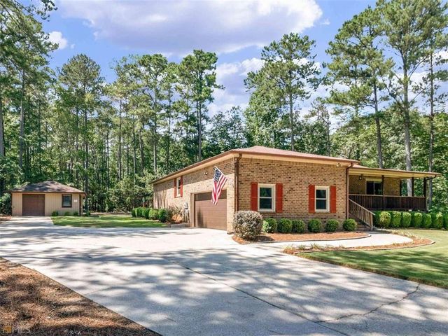 435 Rabbit Run, Mcdonough, GA 30252