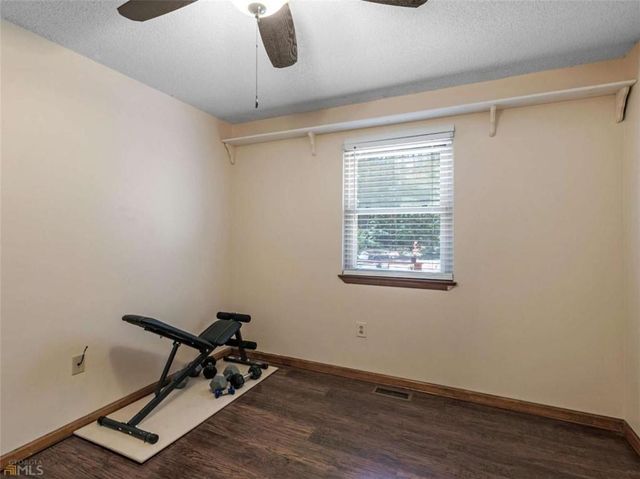 435 Rabbit Run, Mcdonough, GA 30252