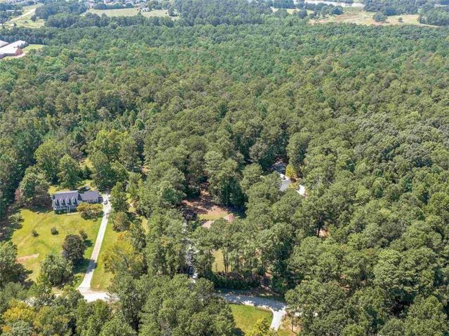 435 Rabbit Run, Mcdonough, GA 30252