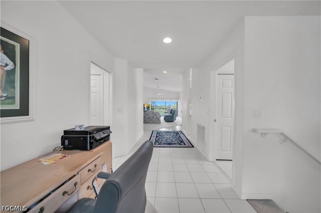 8460 Southbridge DR 3, Estero, FL 33967