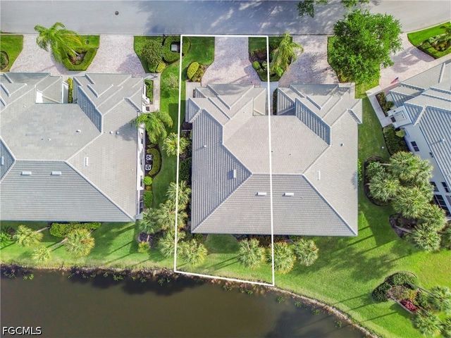 8460 Southbridge DR 3, Estero, FL 33967