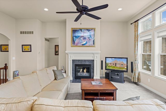 6426 Annapolis Drive, Washington Twp, MI 48094