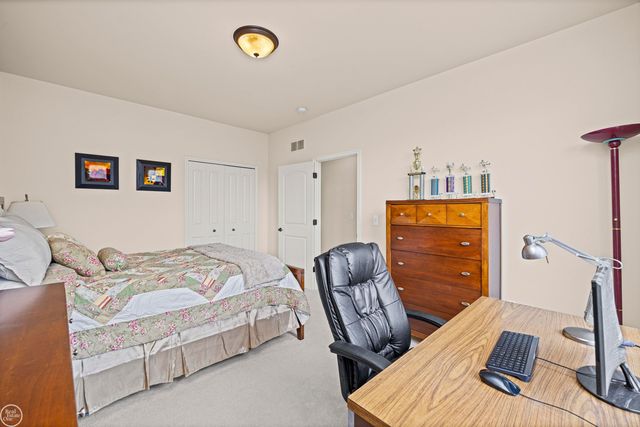 6426 Annapolis Drive, Washington Twp, MI 48094