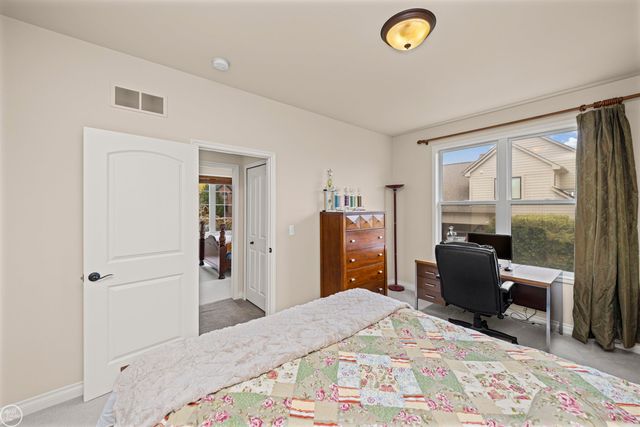 6426 Annapolis Drive, Washington Twp, MI 48094