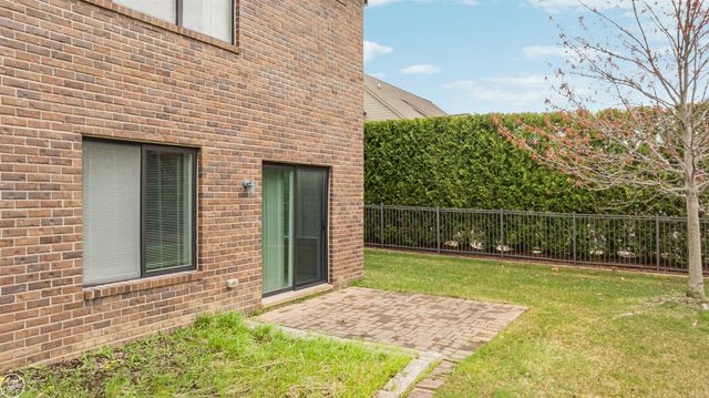 6426 Annapolis Drive, Washington Twp, MI 48094