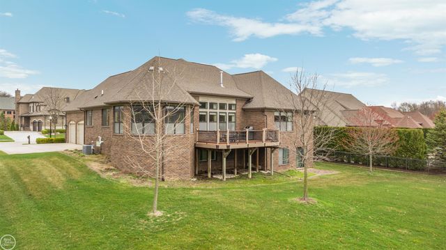 6426 Annapolis Drive, Washington Twp, MI 48094