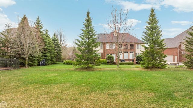 6426 Annapolis Drive, Washington Twp, MI 48094