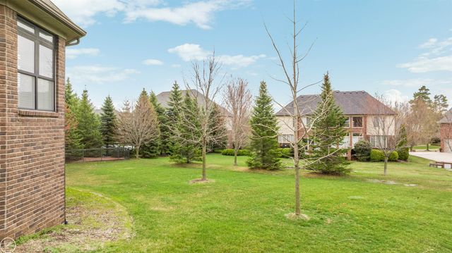 6426 Annapolis Drive, Washington Twp, MI 48094