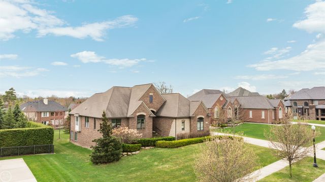 6426 Annapolis Drive, Washington Twp, MI 48094