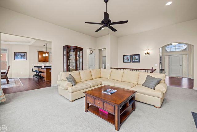 6426 Annapolis Drive, Washington Twp, MI 48094