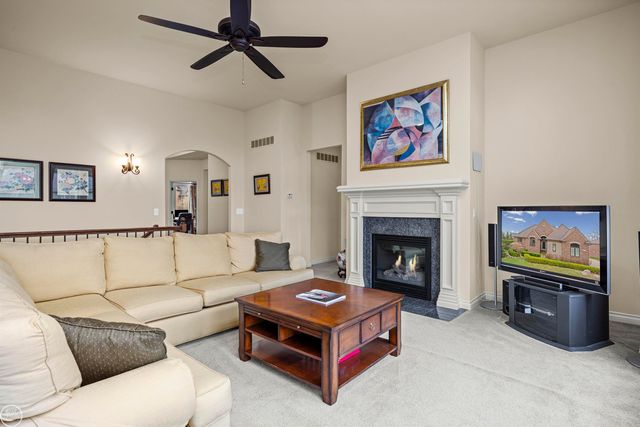 6426 Annapolis Drive, Washington Twp, MI 48094