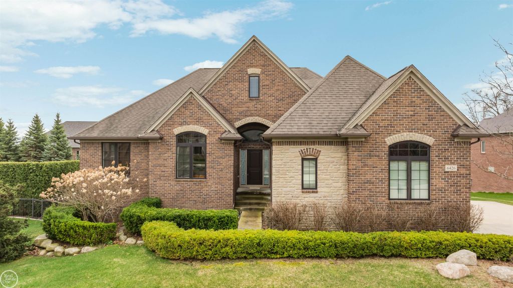 6426 Annapolis Drive, Washington Twp, MI 48094