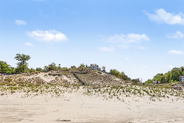 34 Lost Lake Drive, Montague, MI 49437