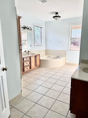 4560 MODEL CV, Bartlett, TN 38002